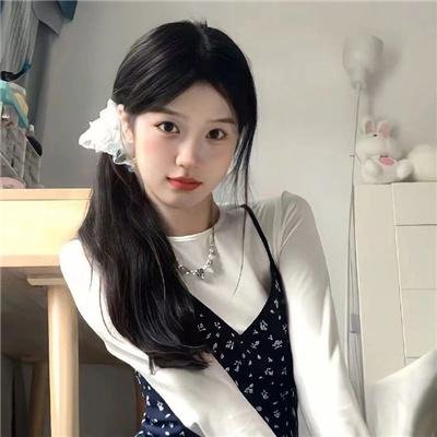 戛纳机密第一季